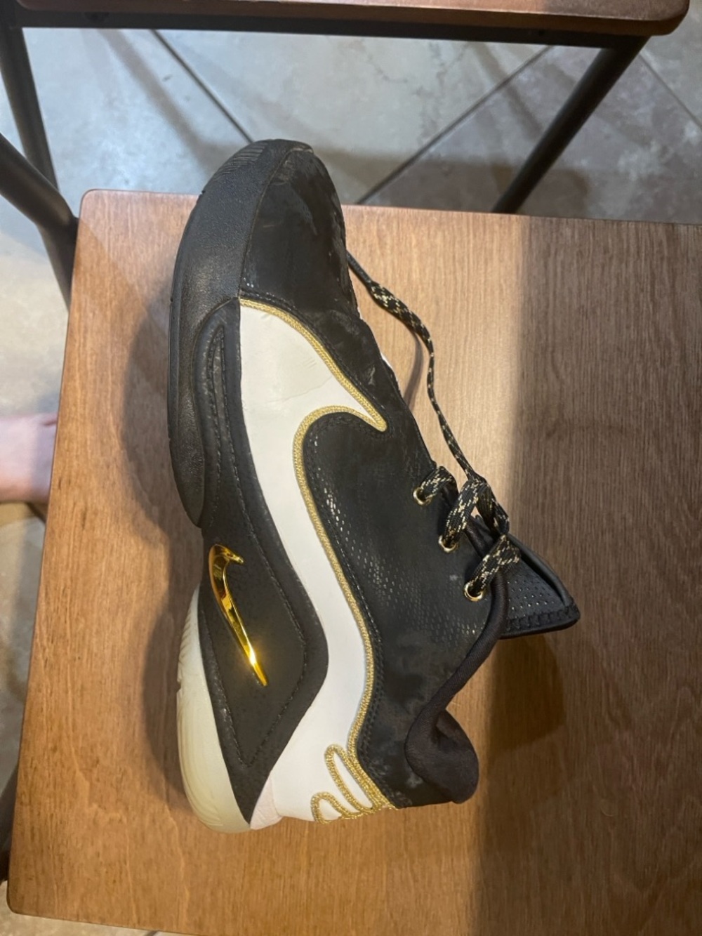 Nike Men's Black White and Gold Athletic Shoes - Picture 11 of 11